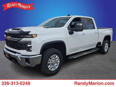 Used 2024 Chevrolet Silverado 3500 LT w/ Convenience Package AWD/4WD image 1