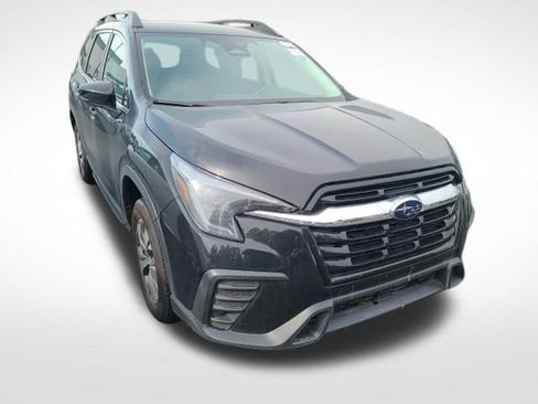 Used 2024 Subaru Ascent Premium w/ Convenience Package image 5