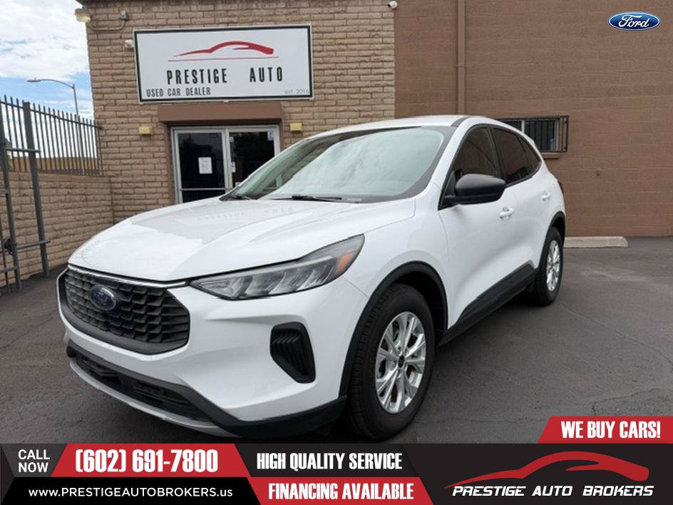 Used 2025 Ford Escape Active FWD image 1