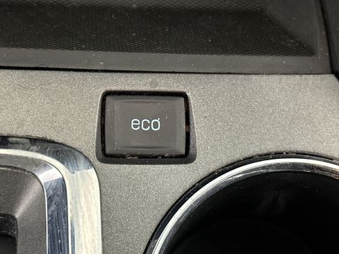 Used 2015 Chevrolet Equinox LT w/ Driver Convenience Package image 21