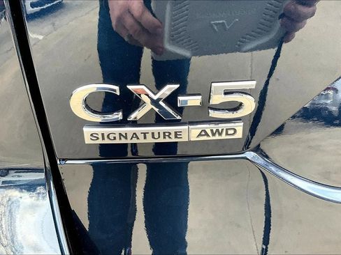 Used 2025 MAZDA CX-5 Signature image 7