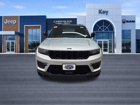 New 2025 Jeep Grand Cherokee Limited AWD/4WD image 10