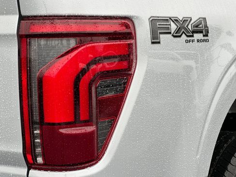 New 2025 Ford F150 Lariat w/ Equipment Group 501A Mid image 24