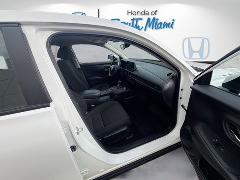 Used 2023 Honda HR-V LX image 30