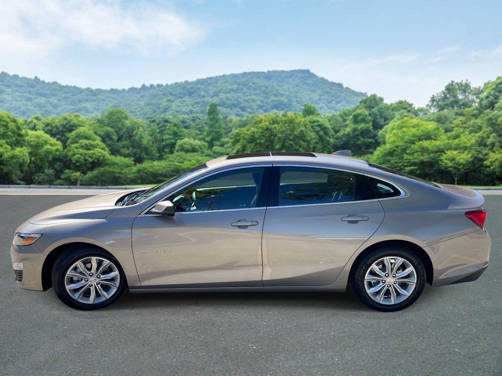 Used 2024 Chevrolet Malibu LT FWD image 6