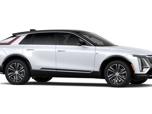 New 2026 Cadillac Lyriq Luxury image 32