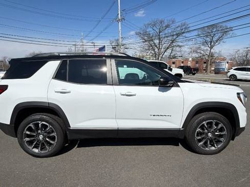 New 2026 GMC Terrain Elevation w/ Elevation Premium Package AWD/4WD image 8