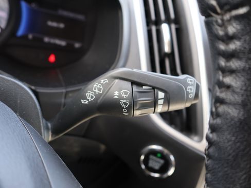 Used 2022 Ford Edge SEL image 39