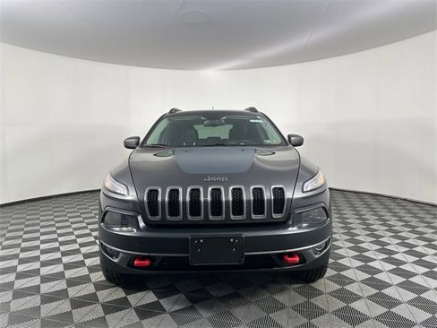 Used 2015 Jeep Cherokee Trailhawk w/ Comfort/Convenience Group image 14