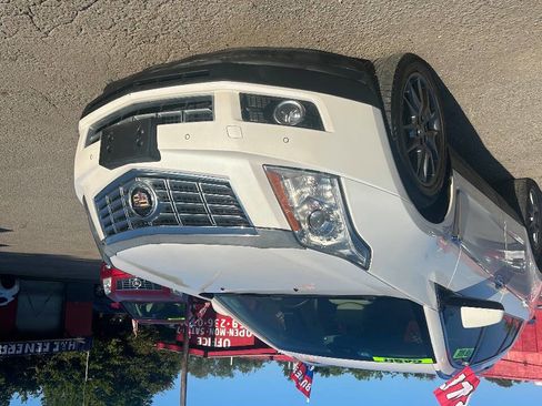 Used 2015 Cadillac SRX Performance w/ Driver Awareness Package image 8