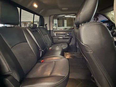 Used 2015 RAM 1500 Laramie w/ Convenience Group AWD/4WD image 30