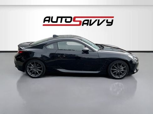 Used 2024 Subaru BRZ Limited w/ Popular Package 2 RWD image 8