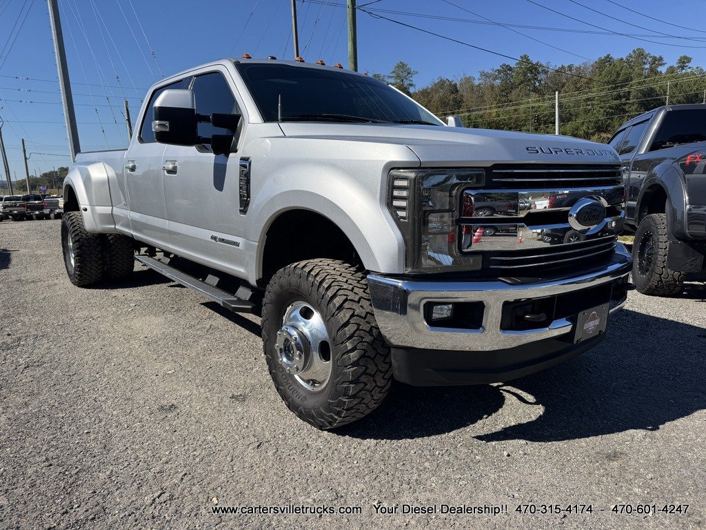 Used 2017 Ford F350 Lariat w/ Lariat Ultimate Package AWD/4WD image 6