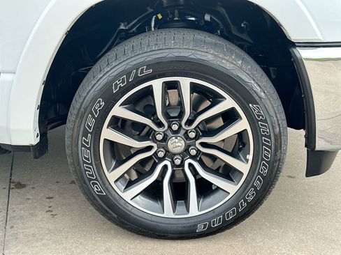 Used 2025 RAM 1500 Limited image 26