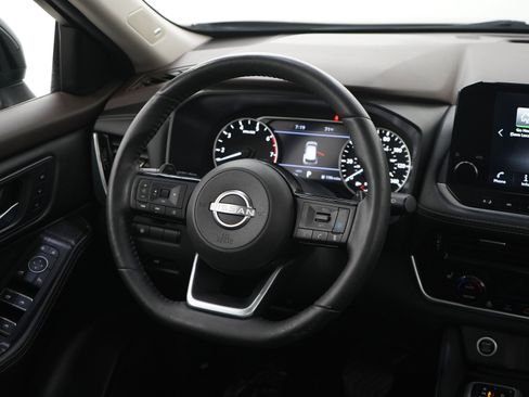 Used 2023 Nissan Rogue SL w/ SL Premium Package AWD/4WD image 14