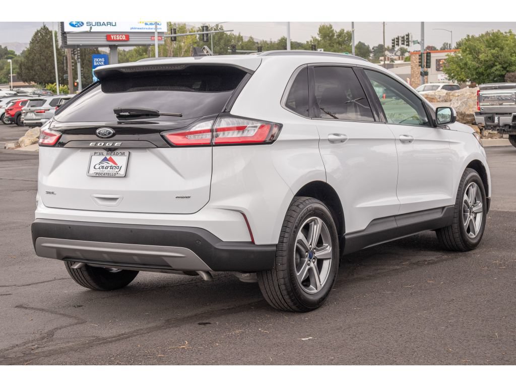 Used 2022 Ford Edge SEL w/ Convenience Package AWD/4WD image 3