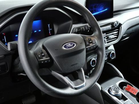 Certified 2025 Ford Escape Active AWD/4WD image 17