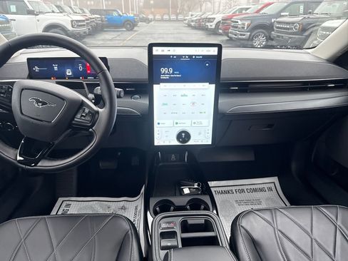 Used 2025 Ford Mustang Mach-E Select w/ Comfort Package Lite image 16