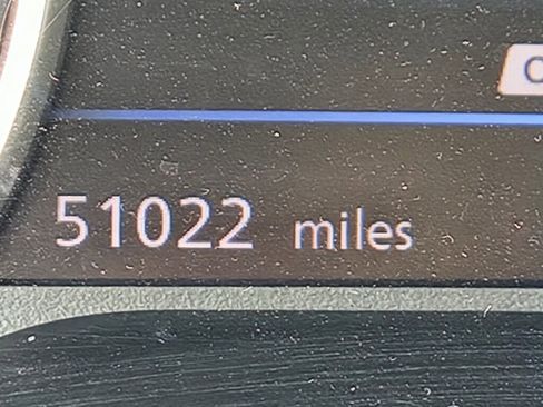 Used 2024 Nissan Sentra SV w/ Trunk Package image 17