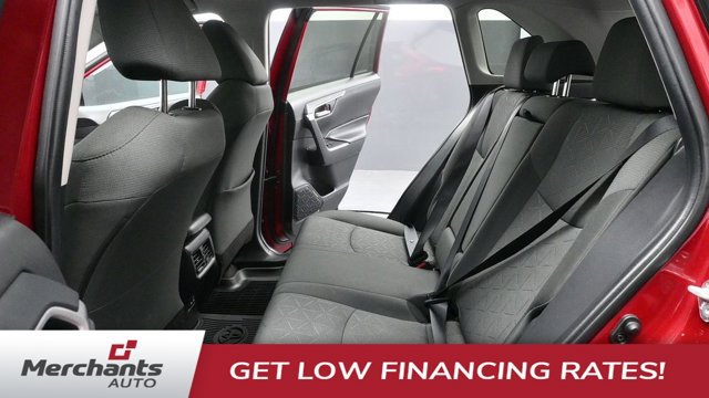 Used 2022 Toyota RAV4 XLE FWD image 17