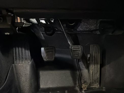 Used 2017 Chevrolet Camaro SS RWD image 29