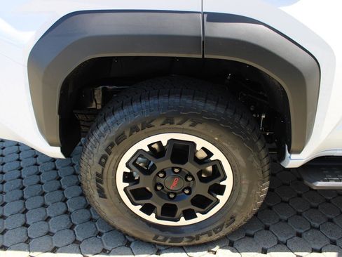 Used 2026 Toyota 4Runner TRD Off-Road AWD/4WD image 14