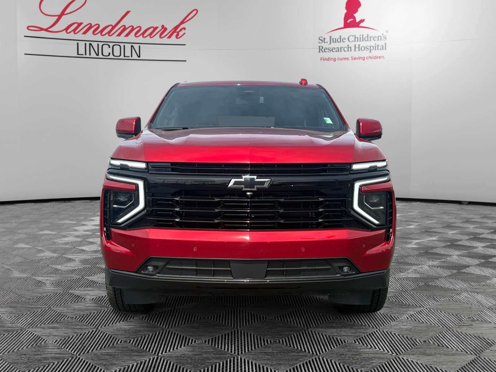 Used 2025 Chevrolet Tahoe RST w/ Comfort Package AWD/4WD image 8