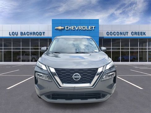 Used 2023 Nissan Rogue SV image 30