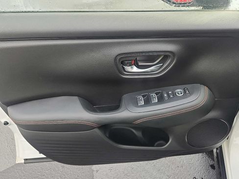 Certified 2024 Honda HR-V Sport image 12