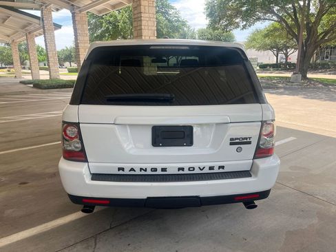 Used 2011 Land Rover Range Rover Sport Supercharged AWD/4WD image 8