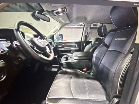 Used 2024 RAM 2500 Laramie image 5