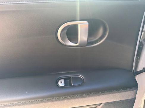 Used 2023 Hyundai Ioniq 5 Limited AWD/4WD image 17