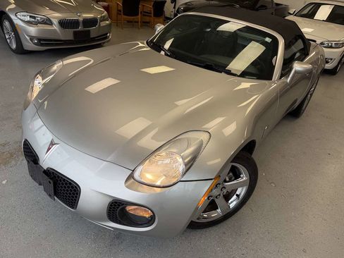 Used 2007 Pontiac Solstice GXP w/ Premium Package image 9
