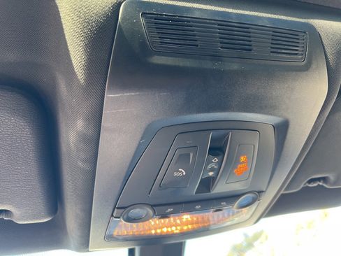 Used 2017 BMW X4 M40i image 11