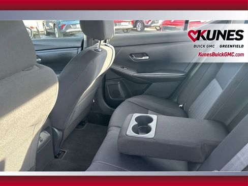 Used 2020 Nissan Sentra SV w/ Trunk Package image 35