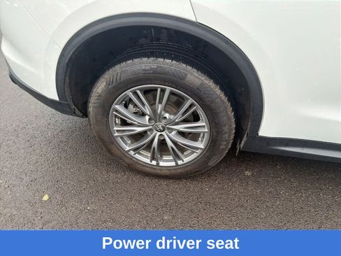 Used 2024 Alfa Romeo Stelvio Sprint image 35