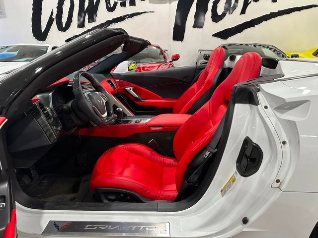 Used 2014 Chevrolet Corvette Stingray Convertible w/ 3LT Preferred Equipment Group RWD image 10
