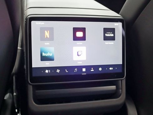 Used 2026 Tesla Model Y Long Range image 27