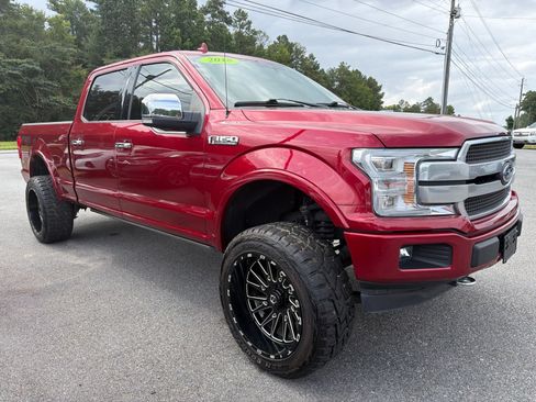 Used 2018 Ford F150 Platinum w/ Equipment Group 701A Luxury AWD/4WD image 3