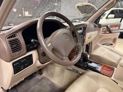 Used 1999 Lexus LX 470 4WD image 23