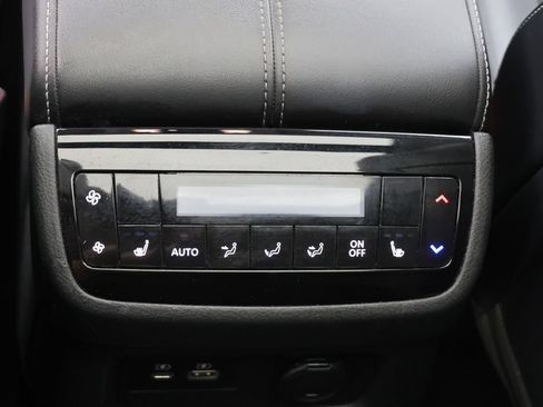 Used 2024 INFINITI QX60 Luxe AWD/4WD image 12
