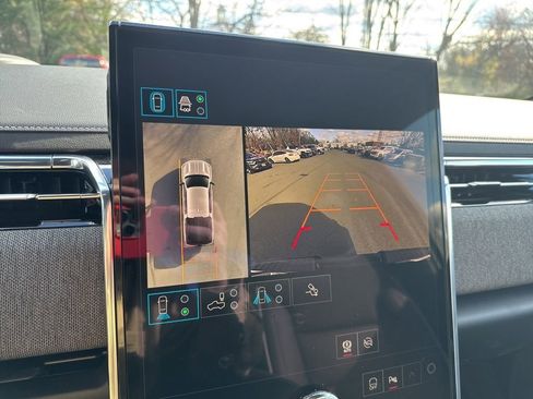 New 2026 GMC Sierra EV Elevation image 18