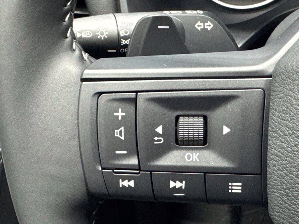 New 2026 Nissan Rogue Dark Armor AWD/4WD image 12