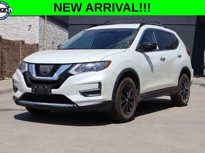 Used 2017 Nissan Rogue SV w/ Midnight Edition
