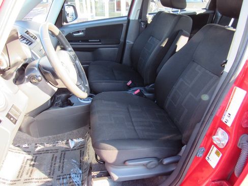 Used 2011 Suzuki SX4 Sportback FWD image 14