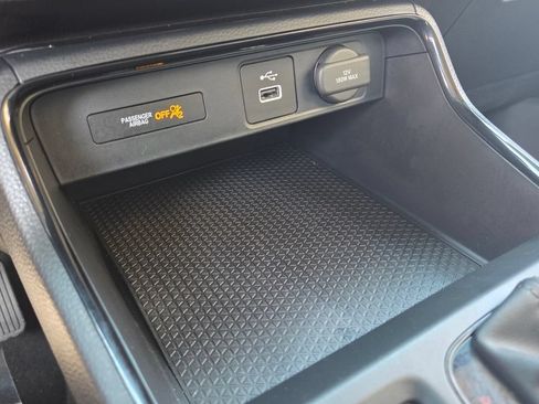 Certified 2023 Honda CR-V LX image 27