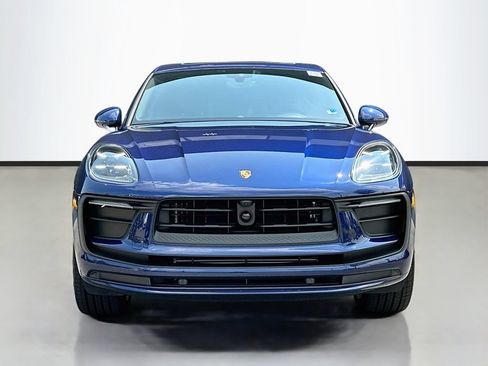 New 2026 Porsche Macan AWD/4WD image 6