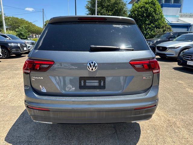 Used 2019 Volkswagen Tiguan SEL R-Line AWD/4WD image 6