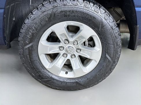 Used 2024 RAM 1500 Laramie image 32