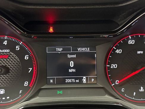 Used 2024 Chevrolet Trax RS w/ Driver Confidence Package FWD image 18